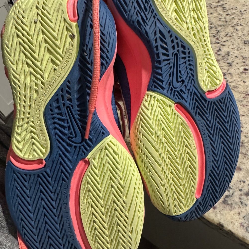 Nike Kids Shoes in Blue and Pink - Picture 5 of 5